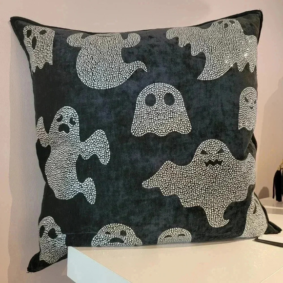 MAGASCHONI Rhinestone Ghost Pillow - Picture 1 of 1